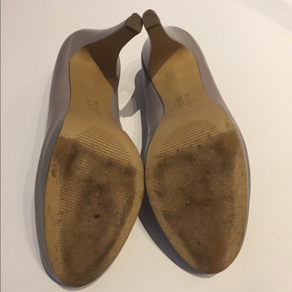 Franco Sarto Gray Leather Heels - Picture 5 of 5
